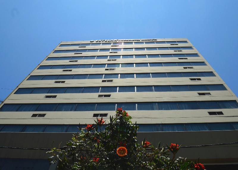 Estelar Apartamentos Bellavista Лима Екстериор снимка